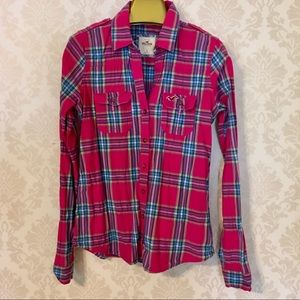Hollister pink and blue plaid shirt